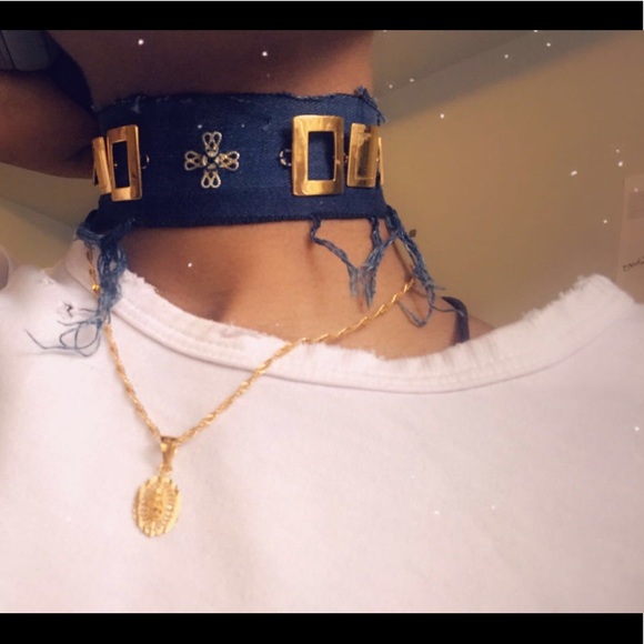 Denim Choker 💙 - Picture 2 of 4